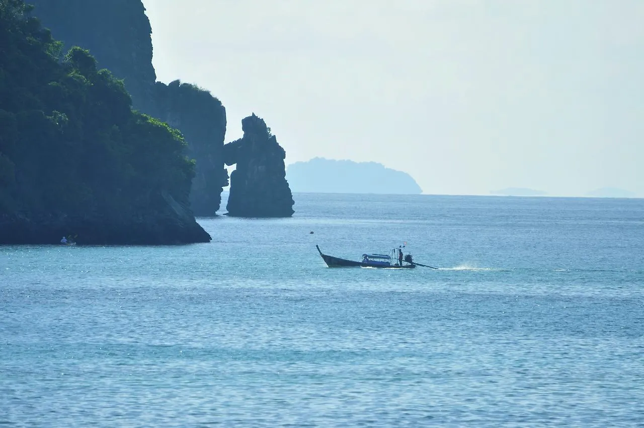 Phi Phi Bucket Hostel  Phi Phi Don
