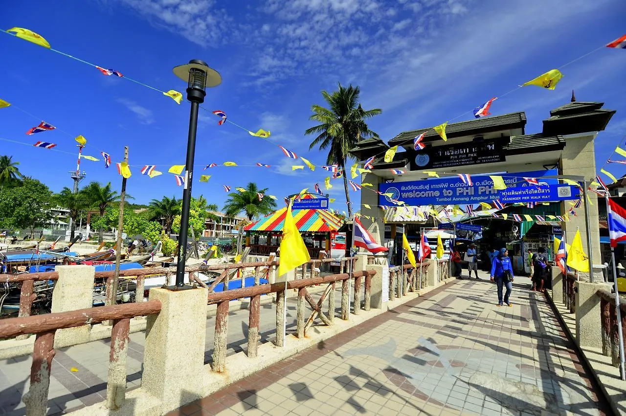 Phi Phi Bucket Hostel 0*, Phi Phi Don Thailand