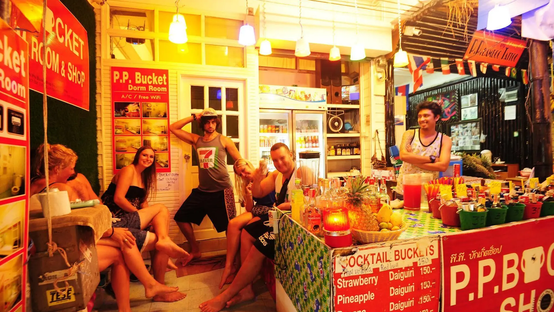 Phi Phi Bucket Hostel
